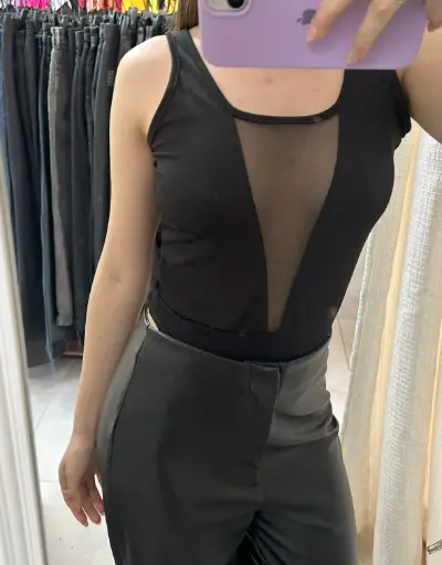 Body con transparencias